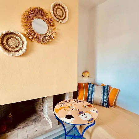 Island Away Chersonisos Херсониссос