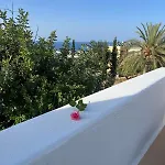 Island Away Chersonisos Χερσόνησος