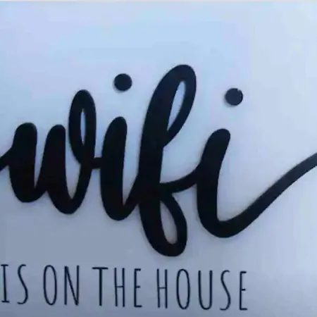 Island Away Chersonisos *