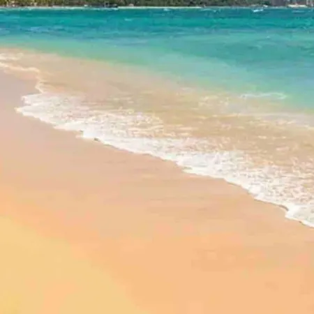 Island Away Chersonisos הרסוניסוס